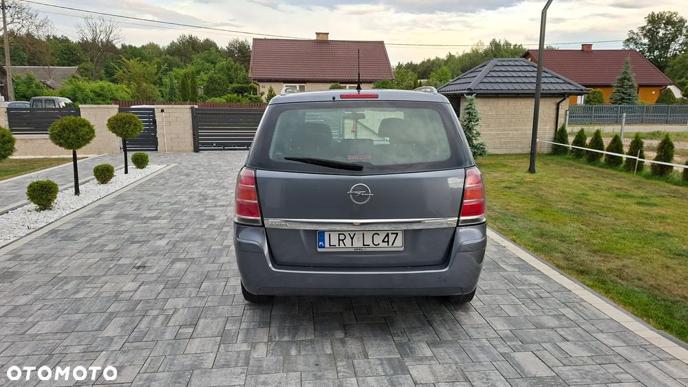 Opel Zafira 1.8 Enjoy - 17