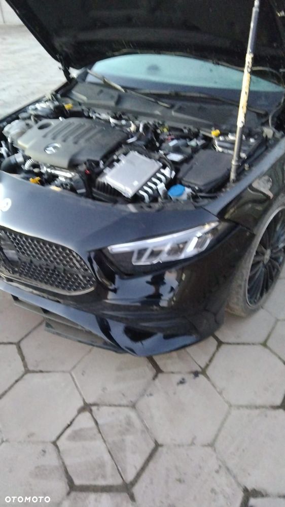 Mercedes-Benz Klasa A 180 d 8G-DCT Edition AMG Line - 36