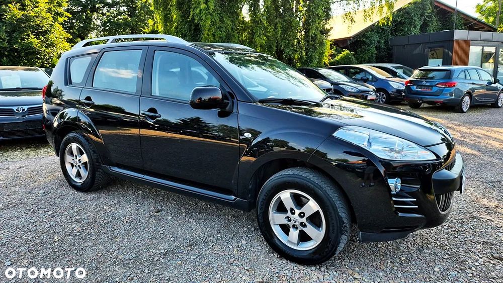 Peugeot 4007 - 7