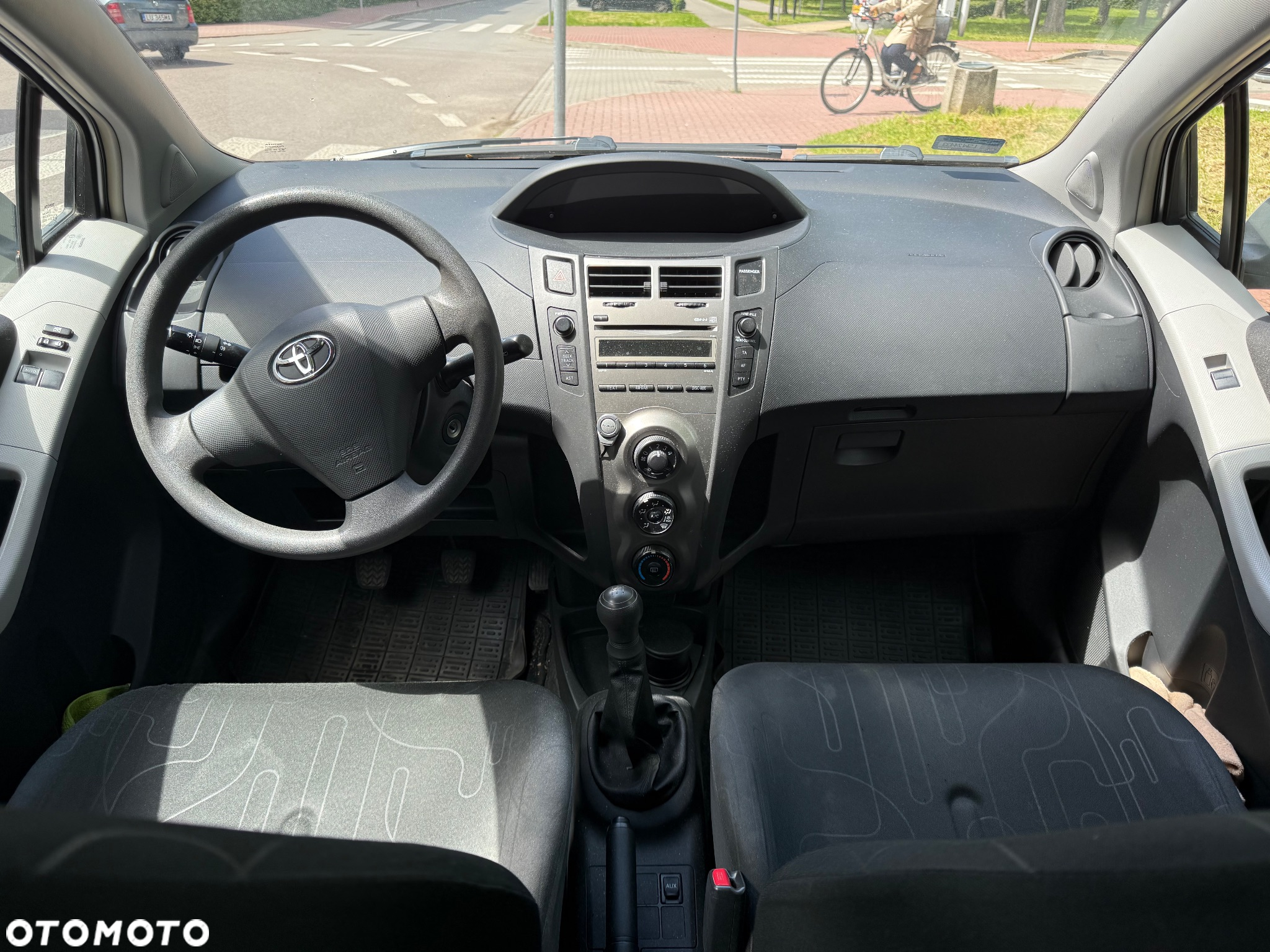 Toyota Yaris - 8