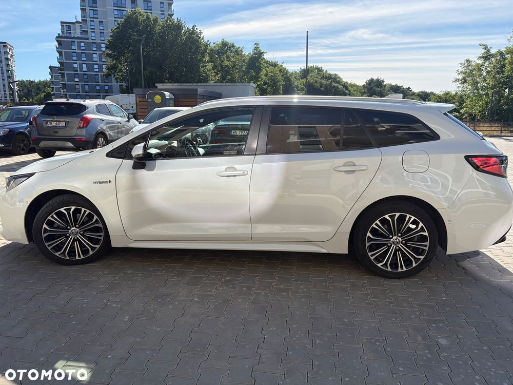 Toyota Corolla 2.0 Hybrid Comfort - 8