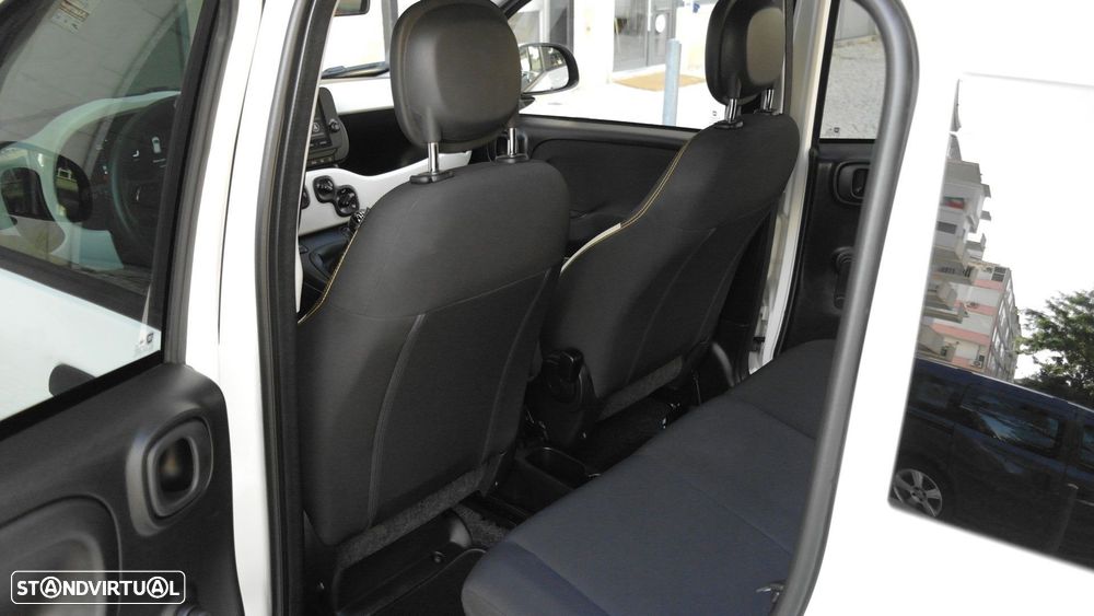 Fiat Panda Pandina 1.0 Hybrid — fotografia 15