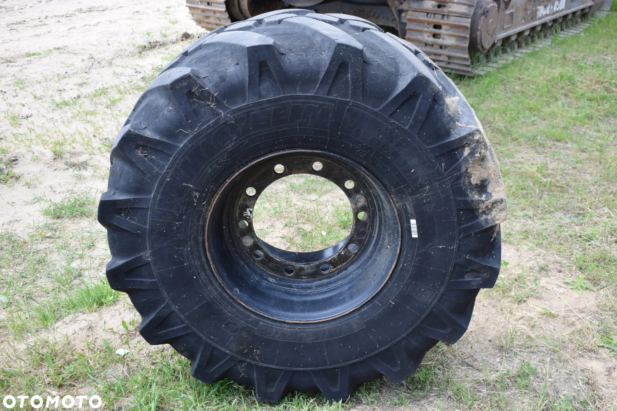 Koła R19 Michelin 18-19.5 do koparki 445/70 R 19.5 - 20