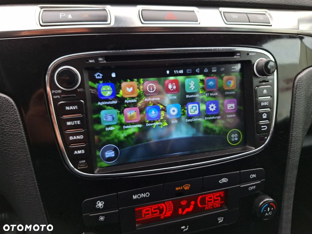 Ford S-Max 2.0 TDCi DPF Titanium X - 13