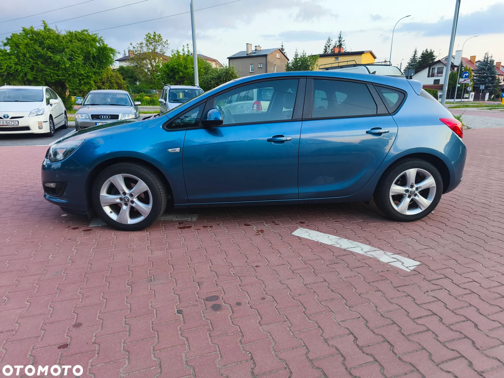 Opel Astra 1.4 Turbo Color Edition - 8