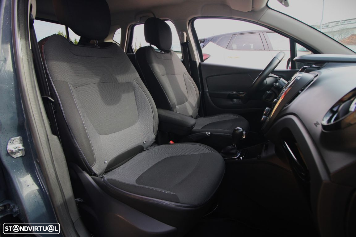 Renault Captur 1.2 TCe Initiale Paris EDC - 28