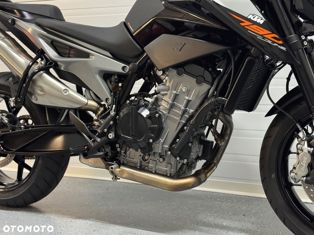 KTM Duke - 8
