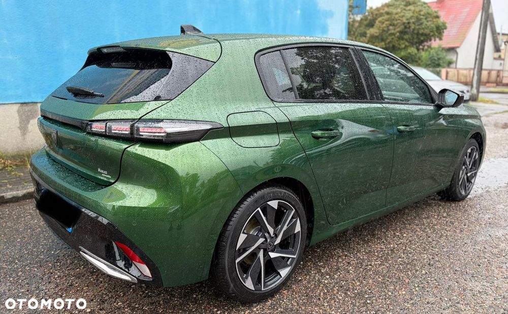 Peugeot 308 - 8