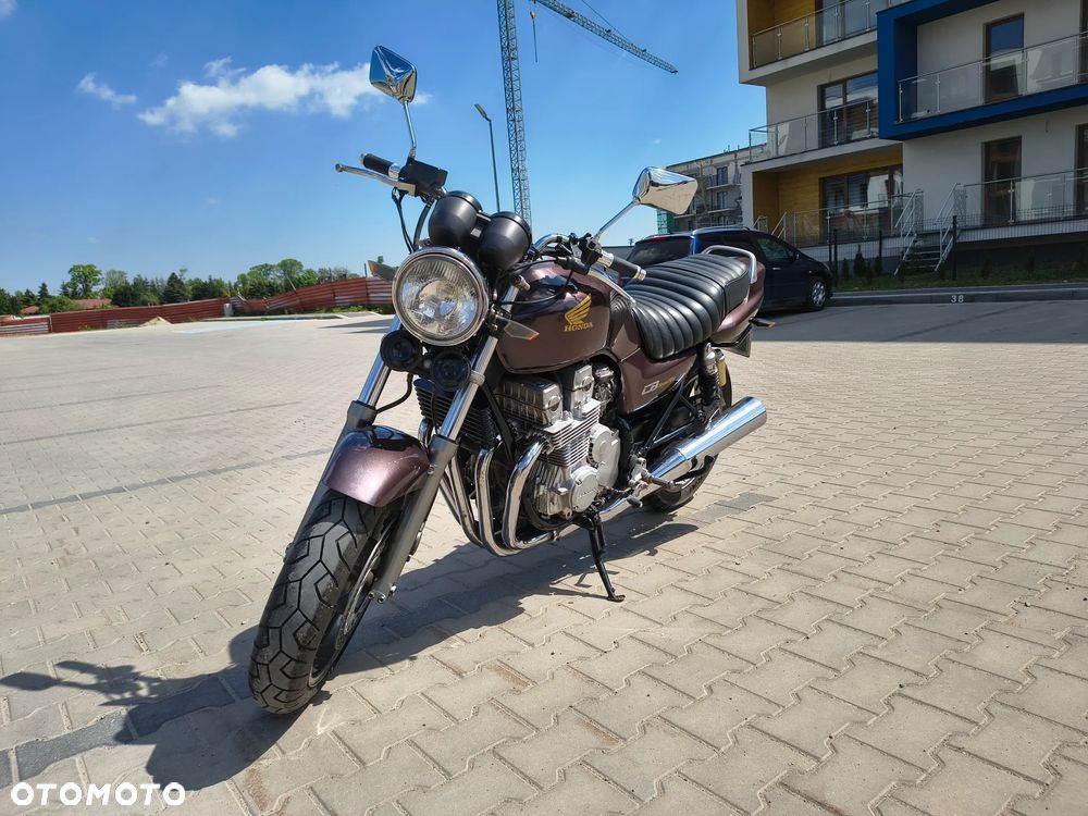 Honda CB - 8
