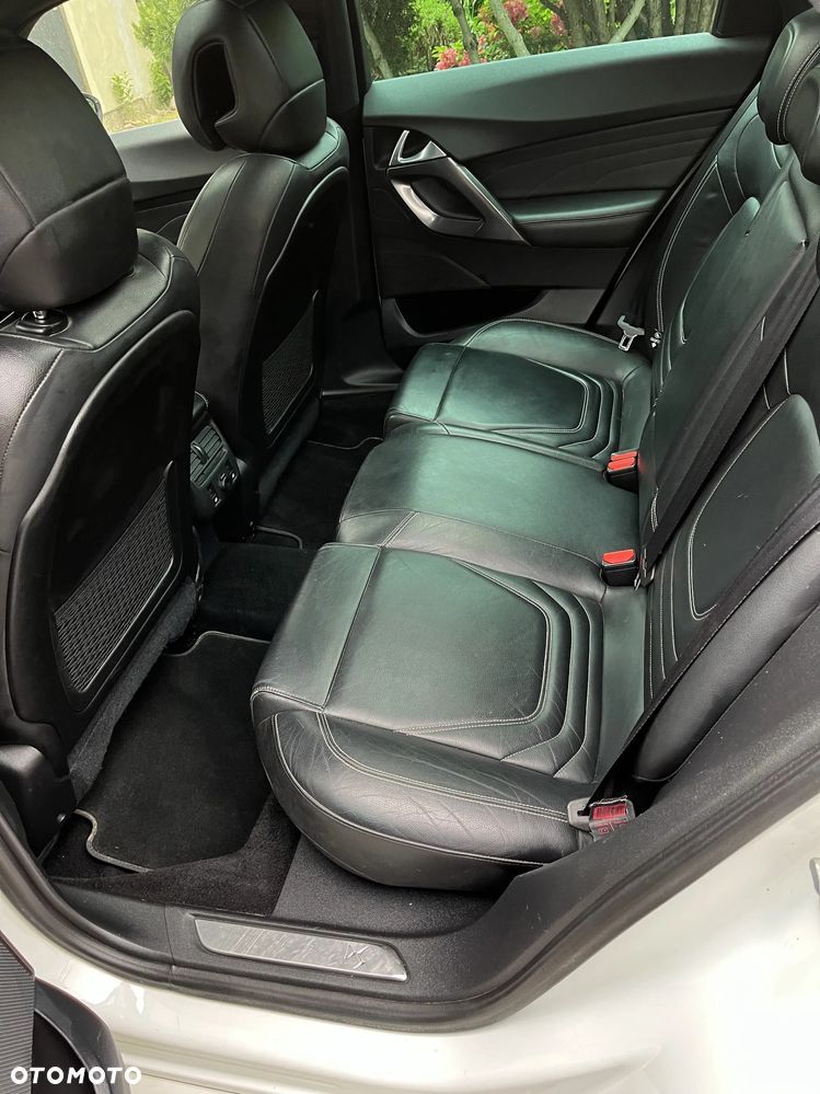 Citroën DS5 HDi 165 SportChic - 8