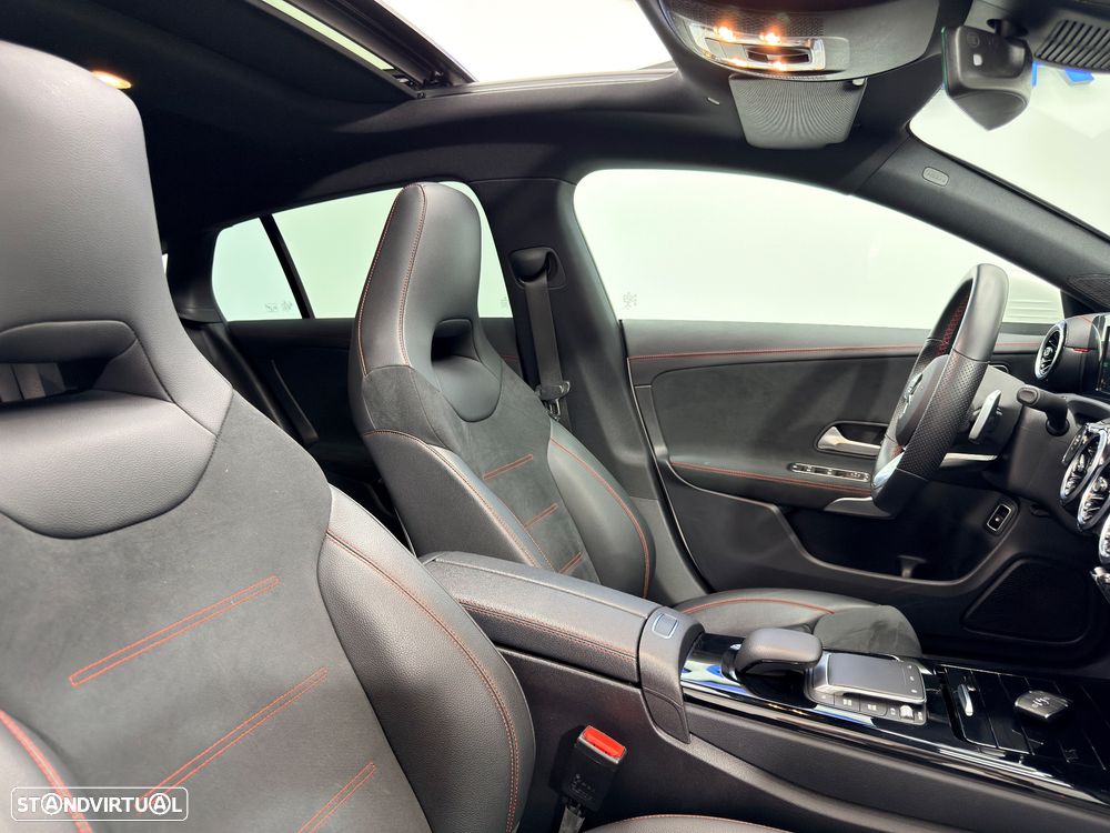 Mercedes-Benz CLA 250 e Shooting Brake AMG Line - 21