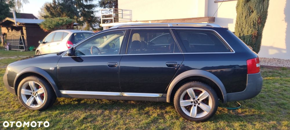 Audi A6 Allroad - 11