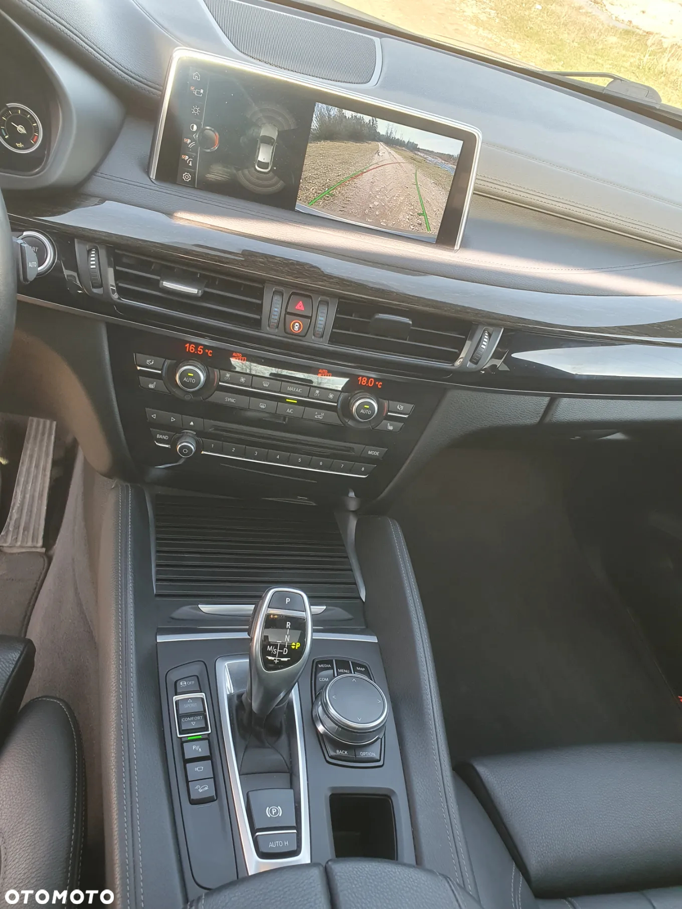 BMW X6 xDrive35i - 27