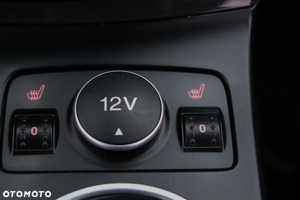 Ford Kuga 2.0 TDCi FWD Titanium - 37