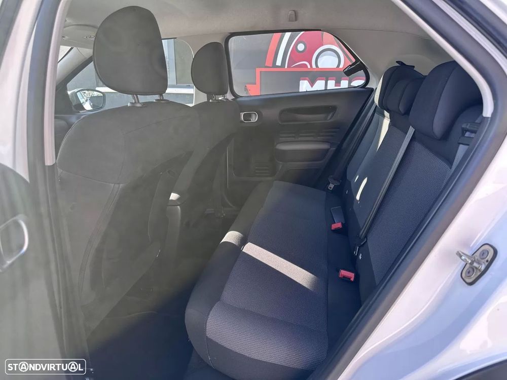 Citroën C4 Cactus 1.2 PureTech Shine Pack - 27