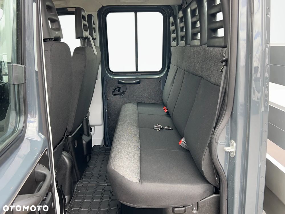 Iveco Daily 35S16H3.0 DOKA 3.0 Diesel 160KM Brygadowy 7-osób dostępny "od ręki" - 13
