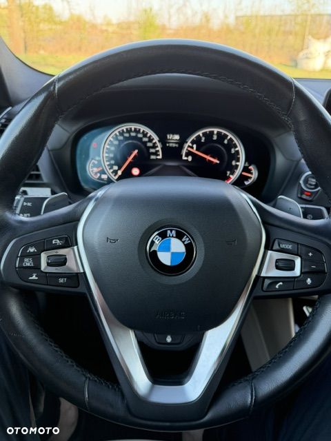 BMW X3 xDrive30i Luxury Line sport - 36