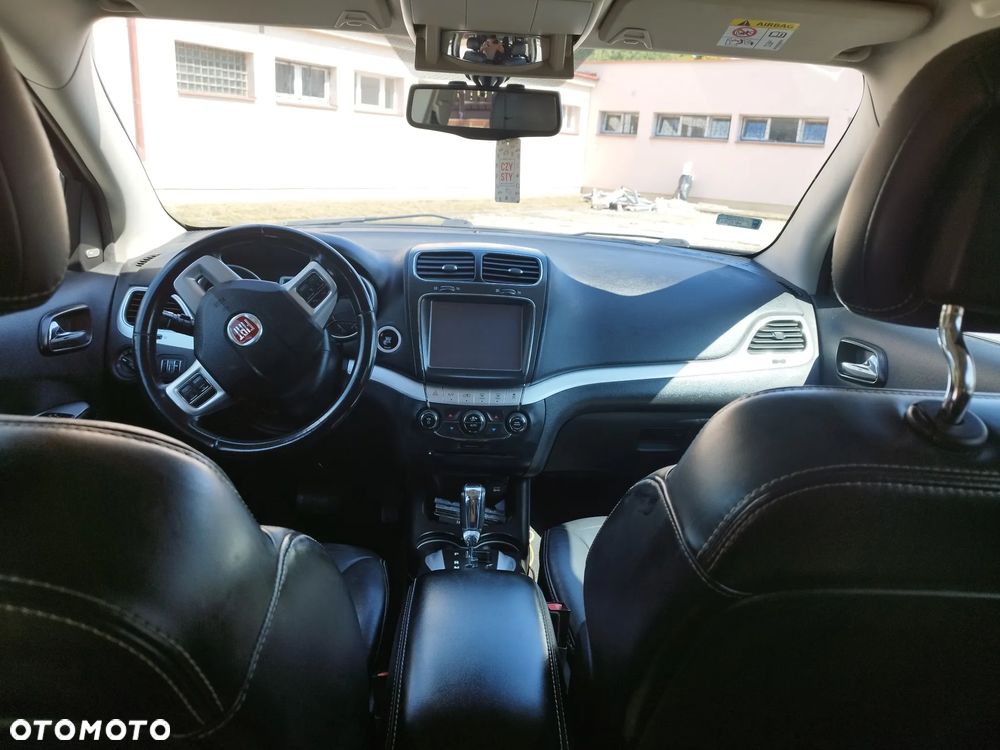 Fiat Freemont 2.0 Multijet 16V DPF Automatik Allrad Lounge - 10