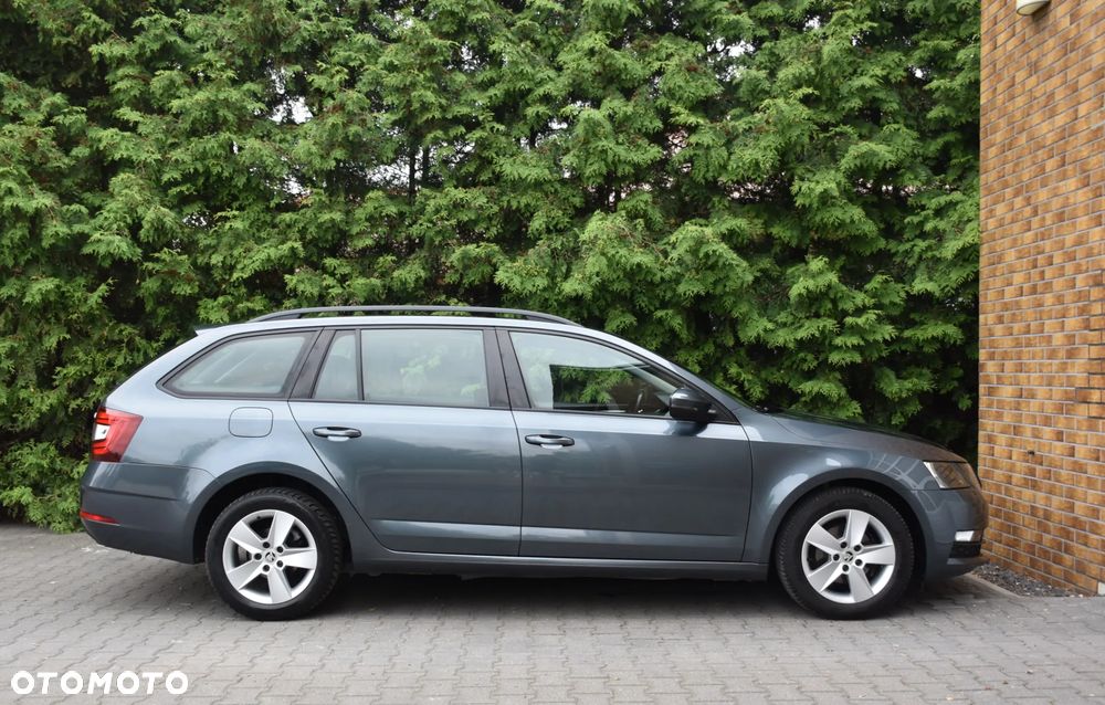 Skoda Octavia 1.6 TDI DSG Style - 7