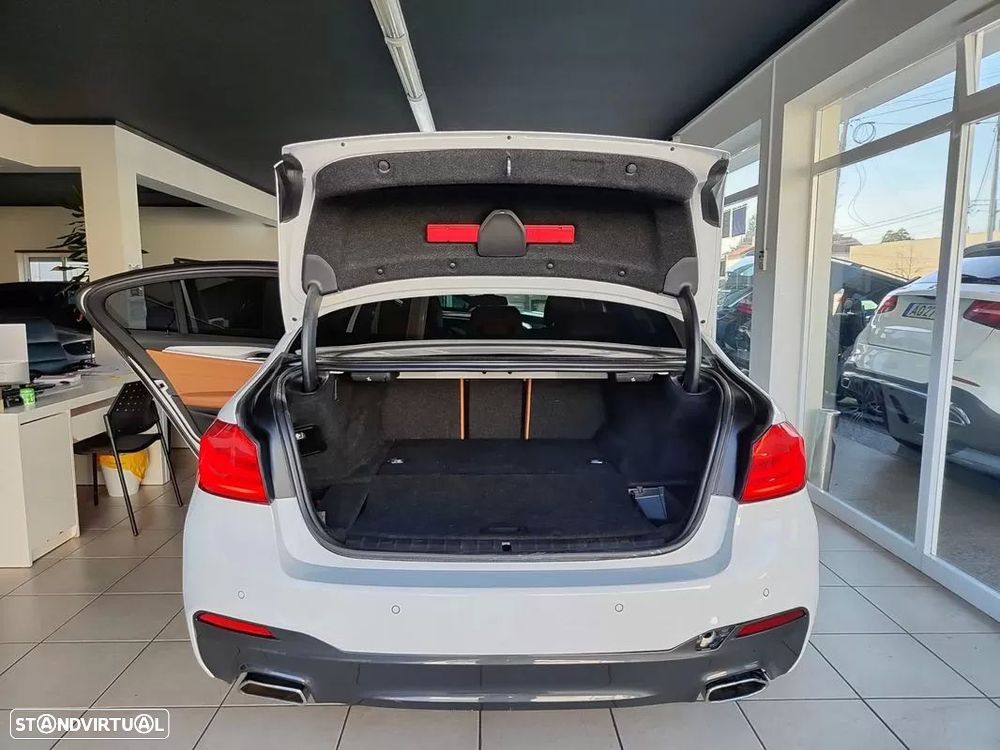 BMW 530 e iPerformance Pack M - 17