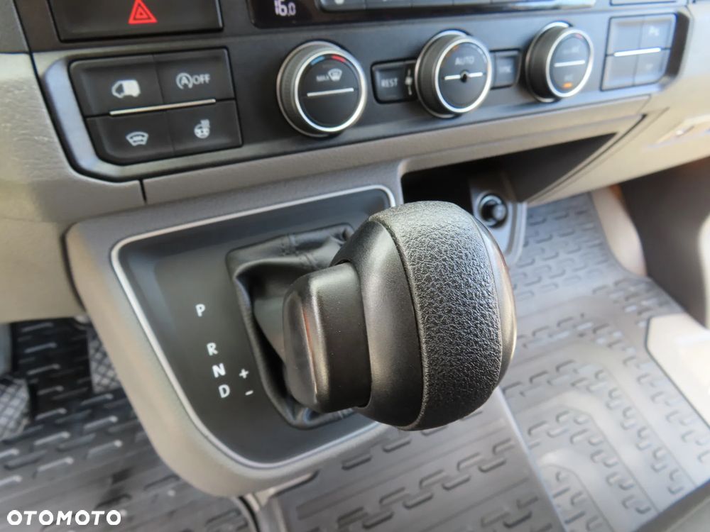 MAN TGE 3.180 4Motion 4x4 2.0 TDI 177 KM Automat 8-Mio Biegowy Blaszak Furgon L4H2 Rozstaw Osi 4490 mm Drzwi Przesuwne Z Obu Stron FULL OPCJA WYPOSAŻENIA HAK 3000 Kg WZMACNIANY Stan Wizualny I Techniczny JAK NOWY Gotowy Dostępny OKAZJA POLECAM - 40