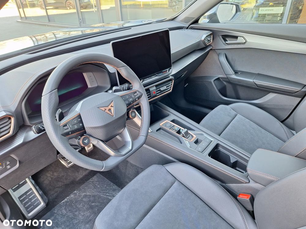 Cupra Formentor 1.5 eTSI mHEV DSG - 10