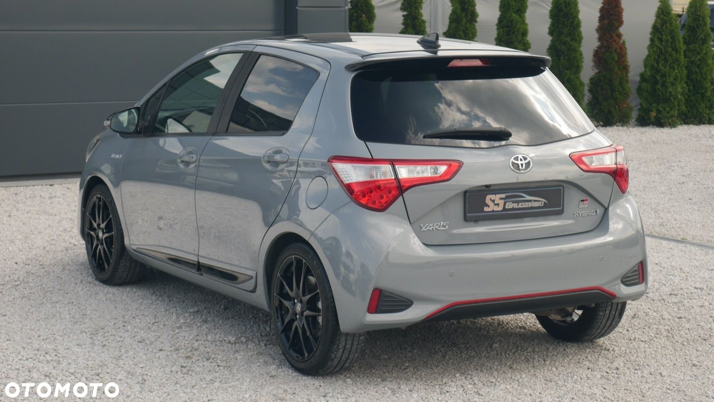 Toyota Yaris - 5