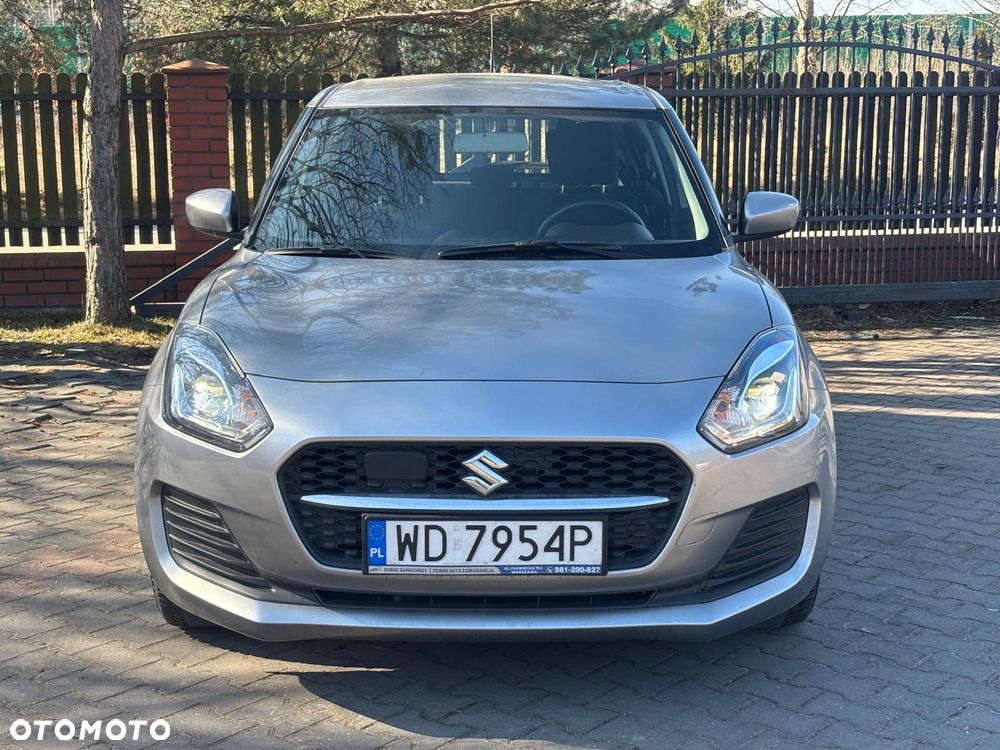 Suzuki Swift - 4