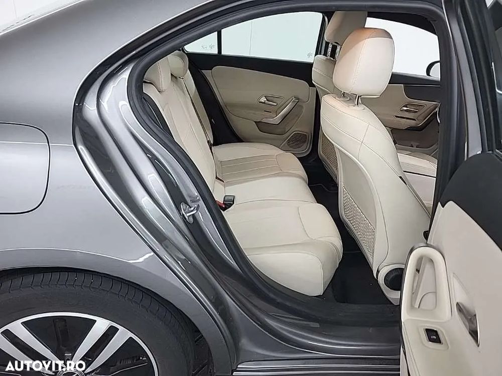 Mercedes-Benz A 250 e 8G-DCT Style - 8