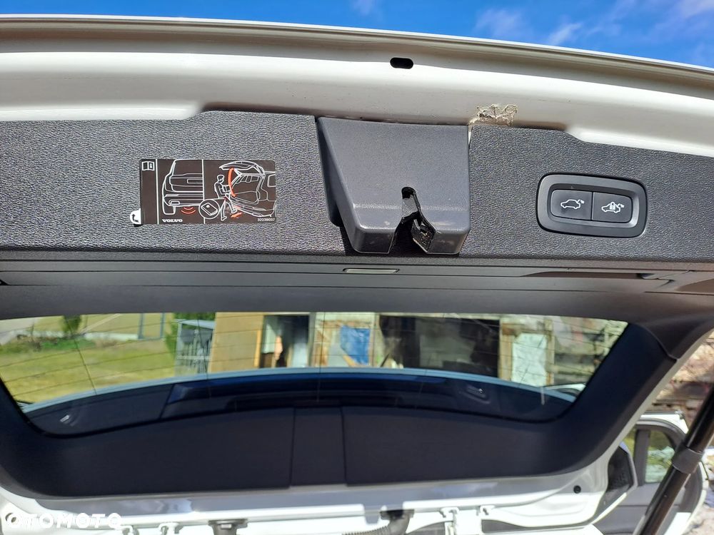 Volvo V60 D4 Geartronic Momentum Pro - 11