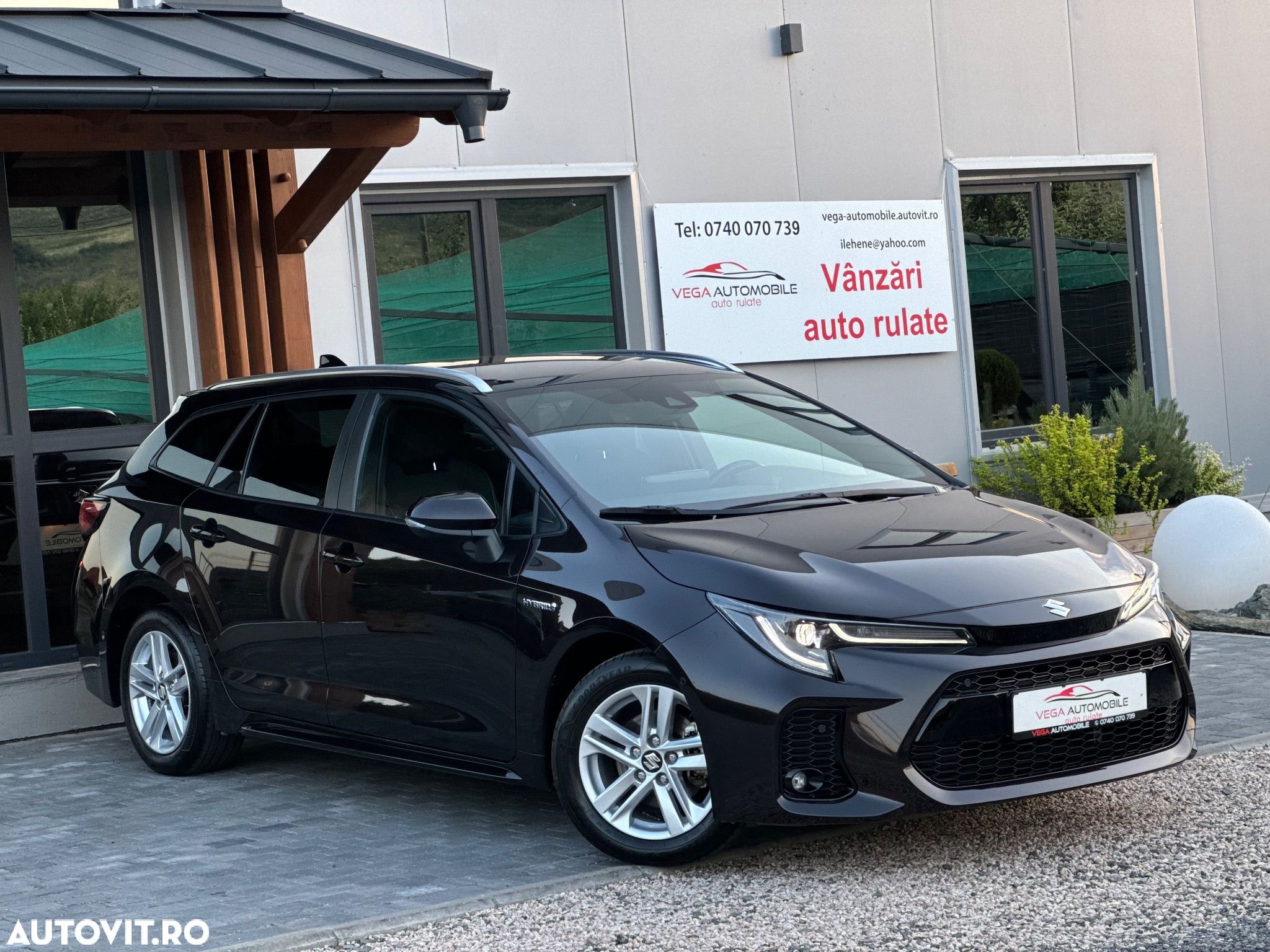 Suzuki Swace 1.8 Hybrid CVT Comfort+ - 1