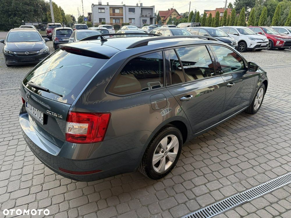 Skoda Octavia 1.6 TDI SCR Style - 6