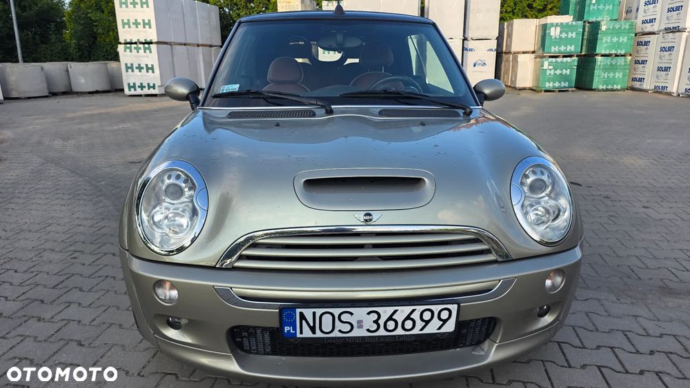 MINI Cooper S Sidewalk - 11