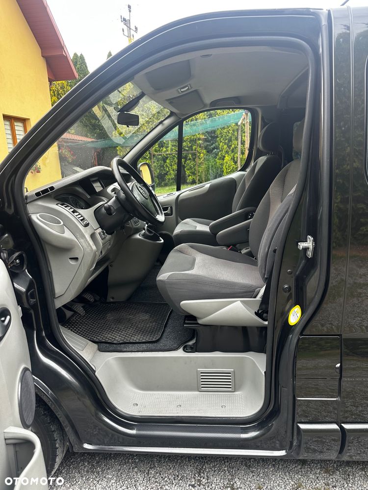 Opel Vivaro - 30