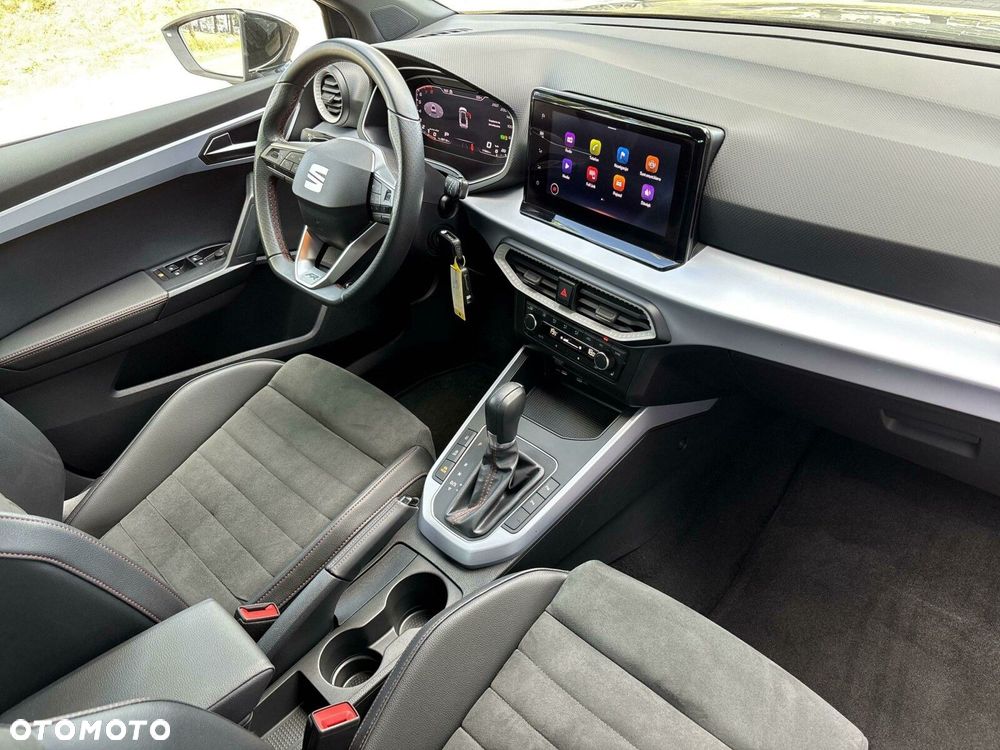 Seat Arona - 11