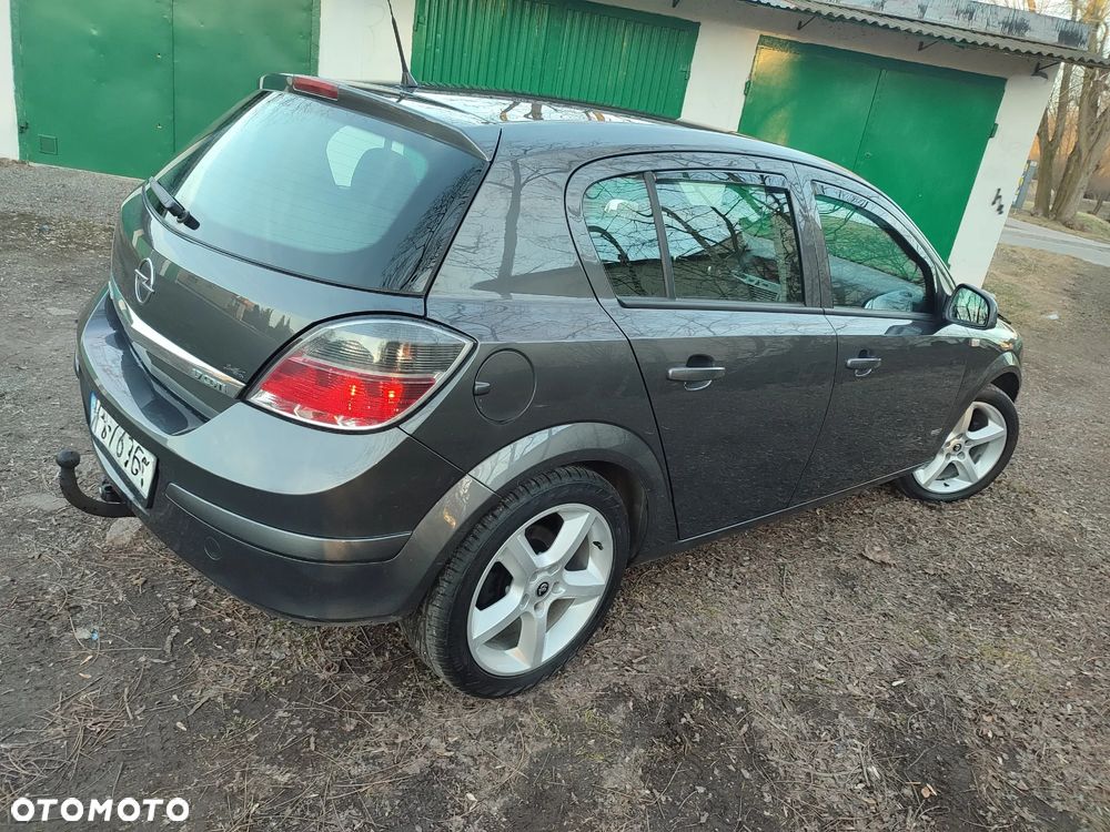 Opel Astra ver-1-7-cdti-edition - 2