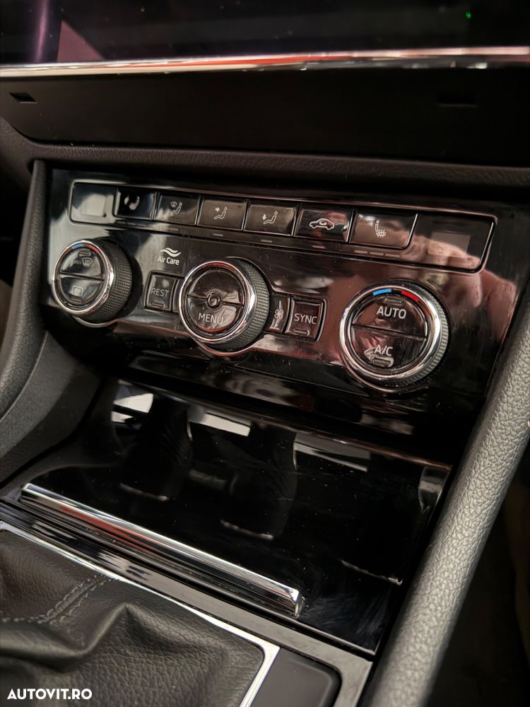 Skoda Superb 2.0 TDI Ambition - 18