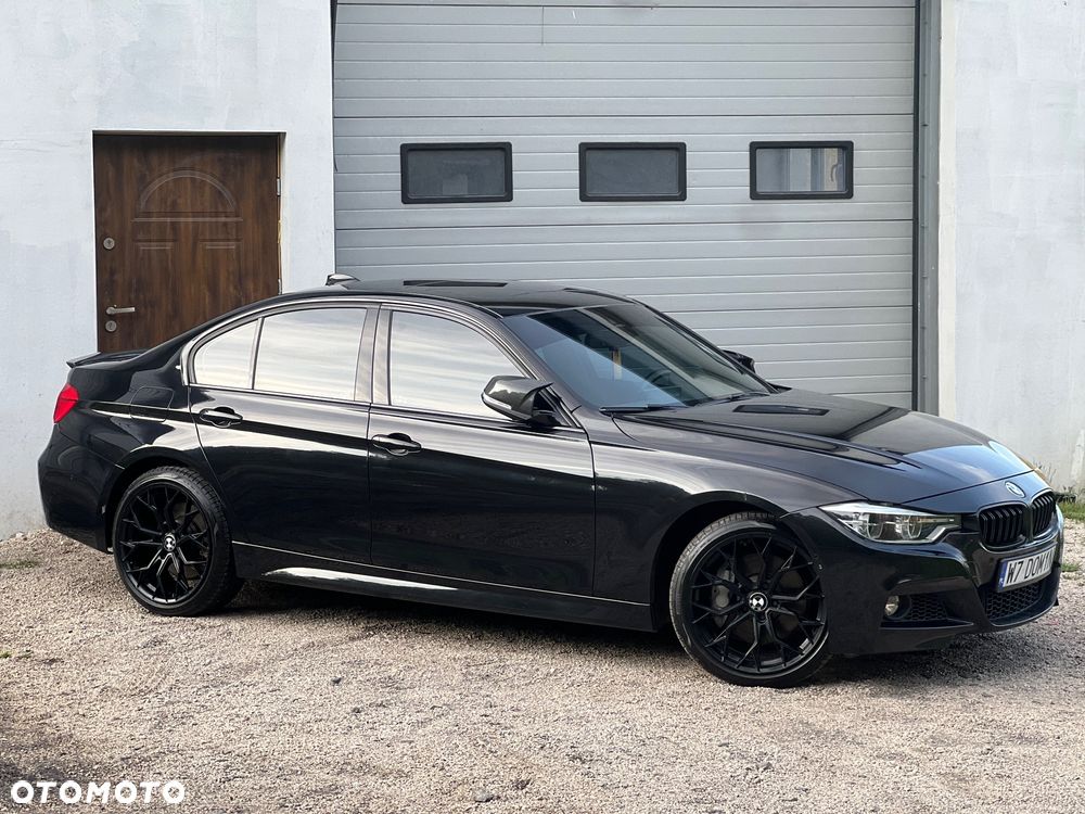 BMW Seria 3 330i xDrive Edition M Sport Shadow - 5