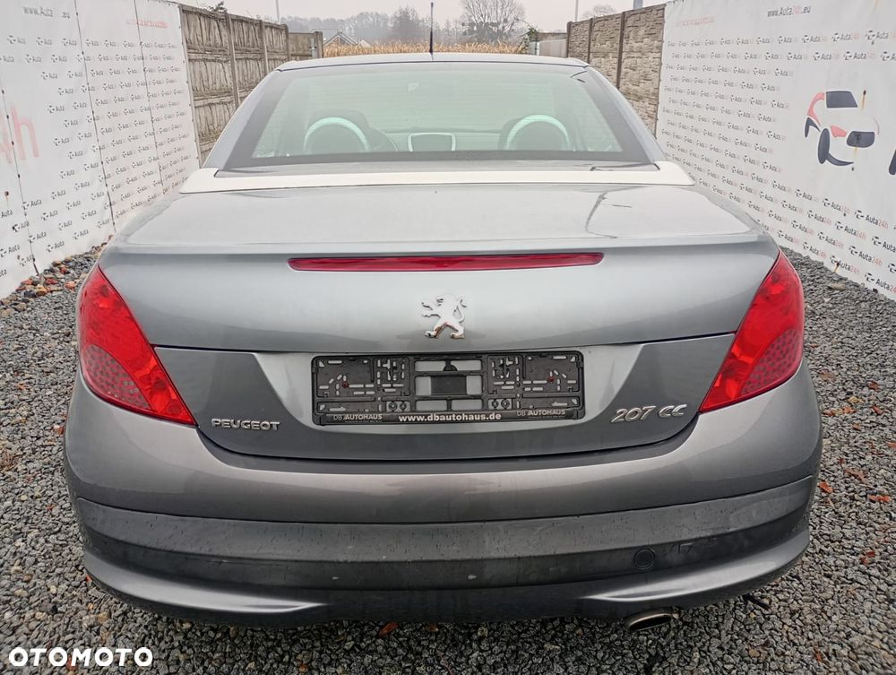 Peugeot 207 CC - 8