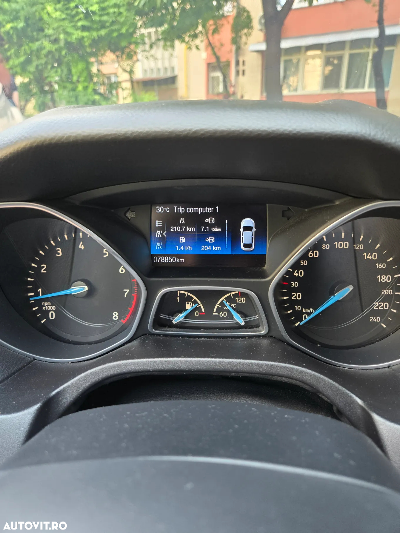 Ford Focus 1.0 EcoBoost Start Stop Titanium - 18