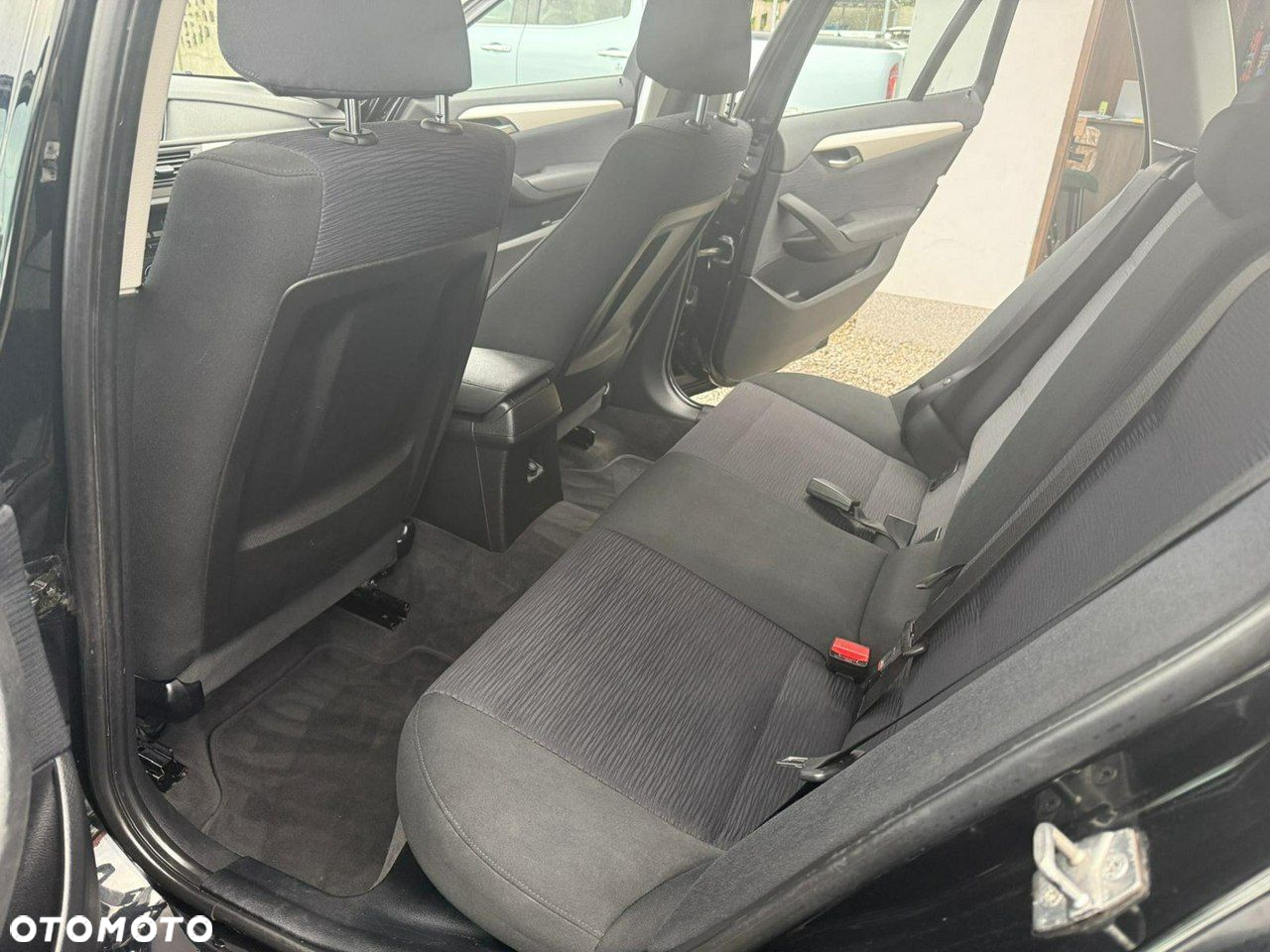 BMW X1 sDrive18d - 16