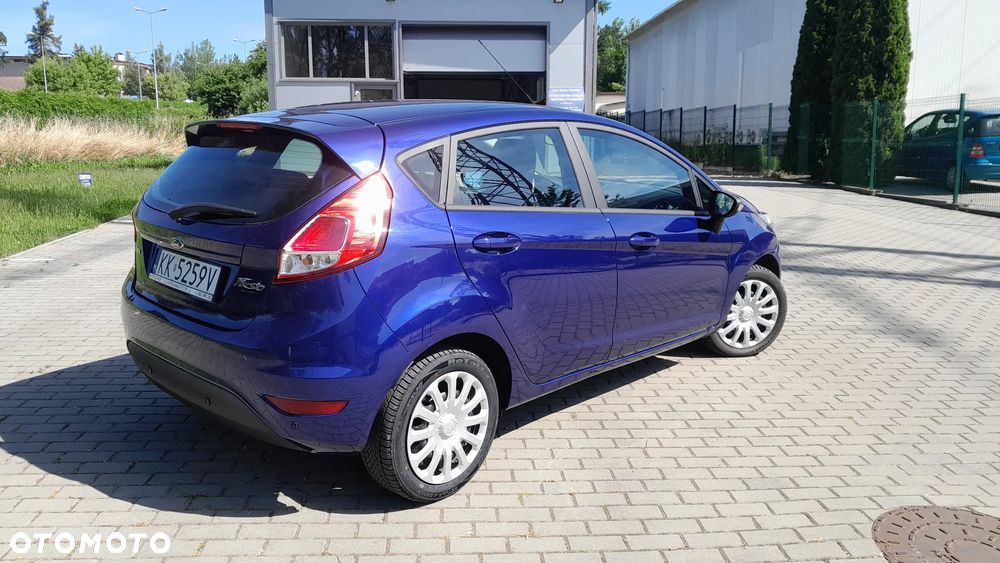Ford Fiesta - 2