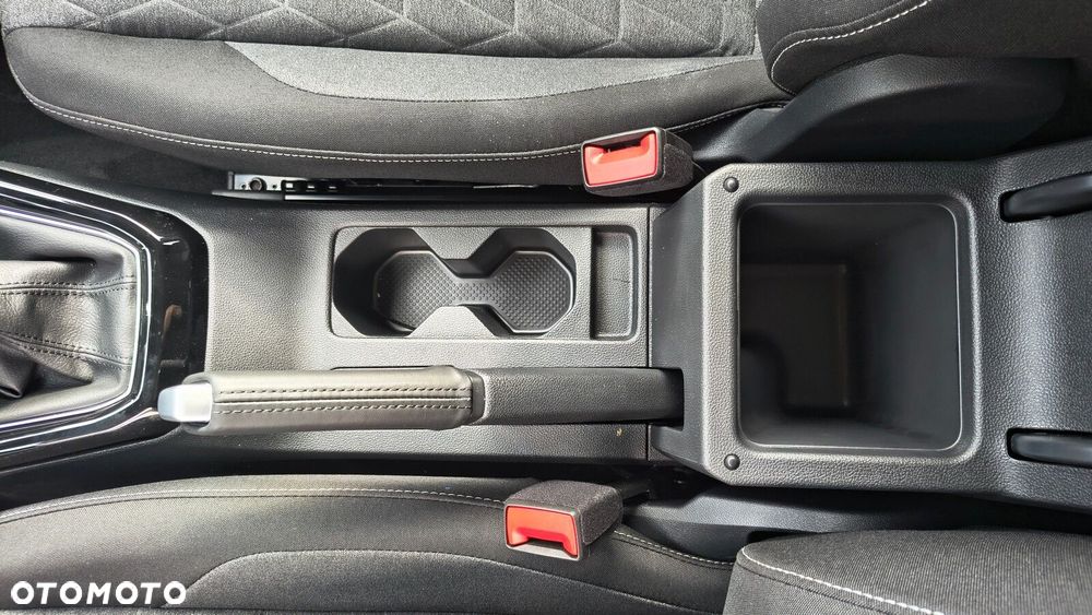 Volkswagen T-Cross - 21