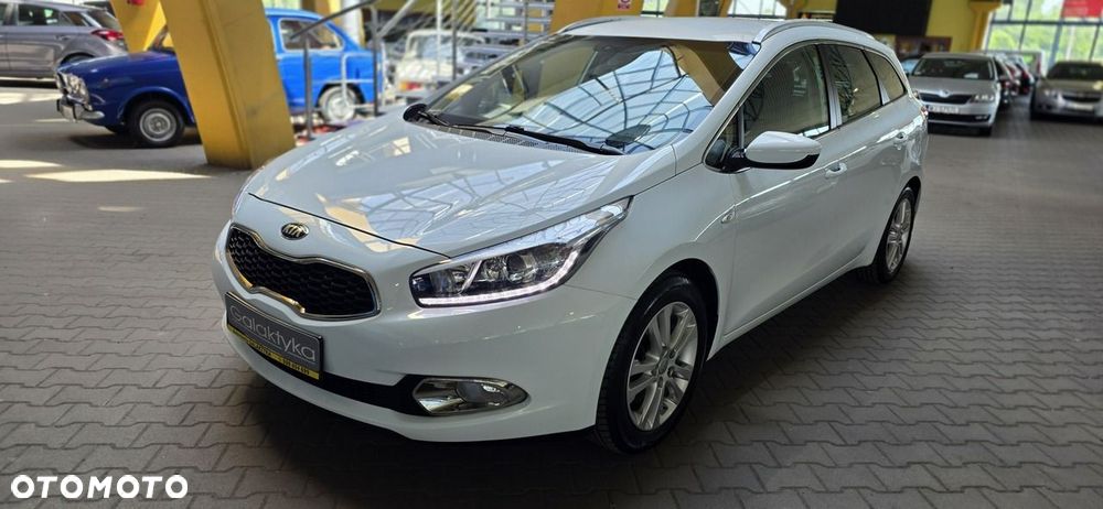 Kia Ceed - 3