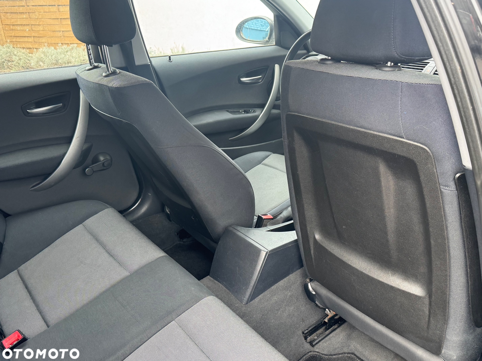 BMW Seria 1 116i - 8