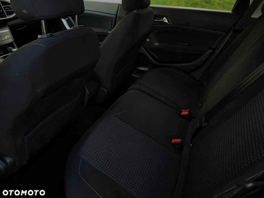 Peugeot 308 1.5 BlueHDi GT Pack S&S EAT8 - 13