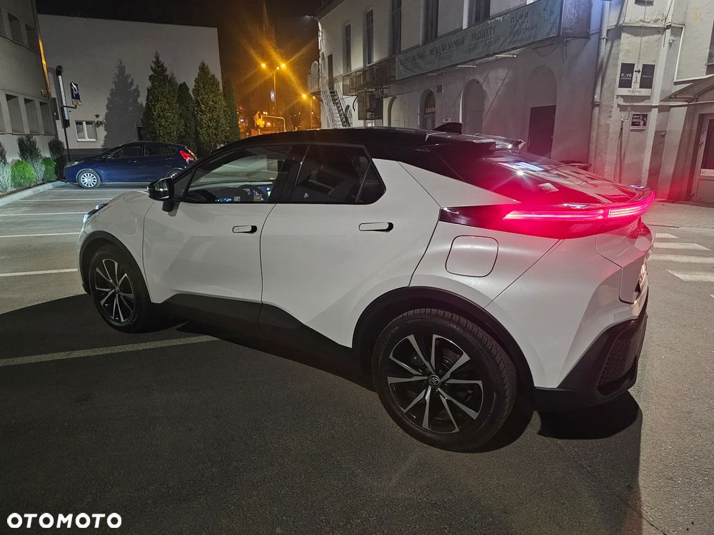 Toyota C-HR - 11