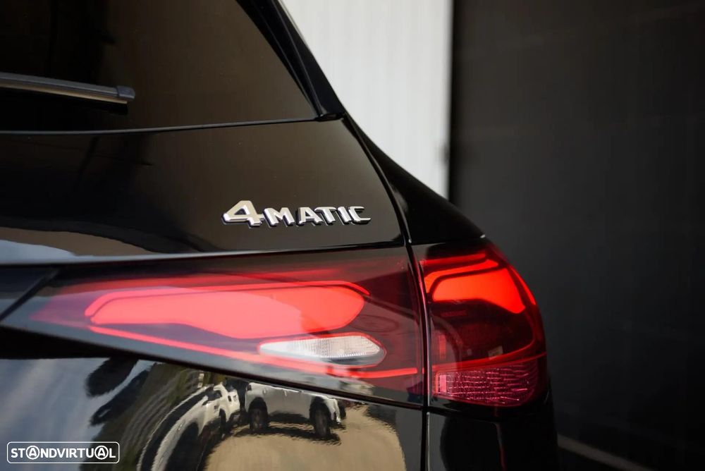 Mercedes-Benz GLC 300 de 4Matic - 8