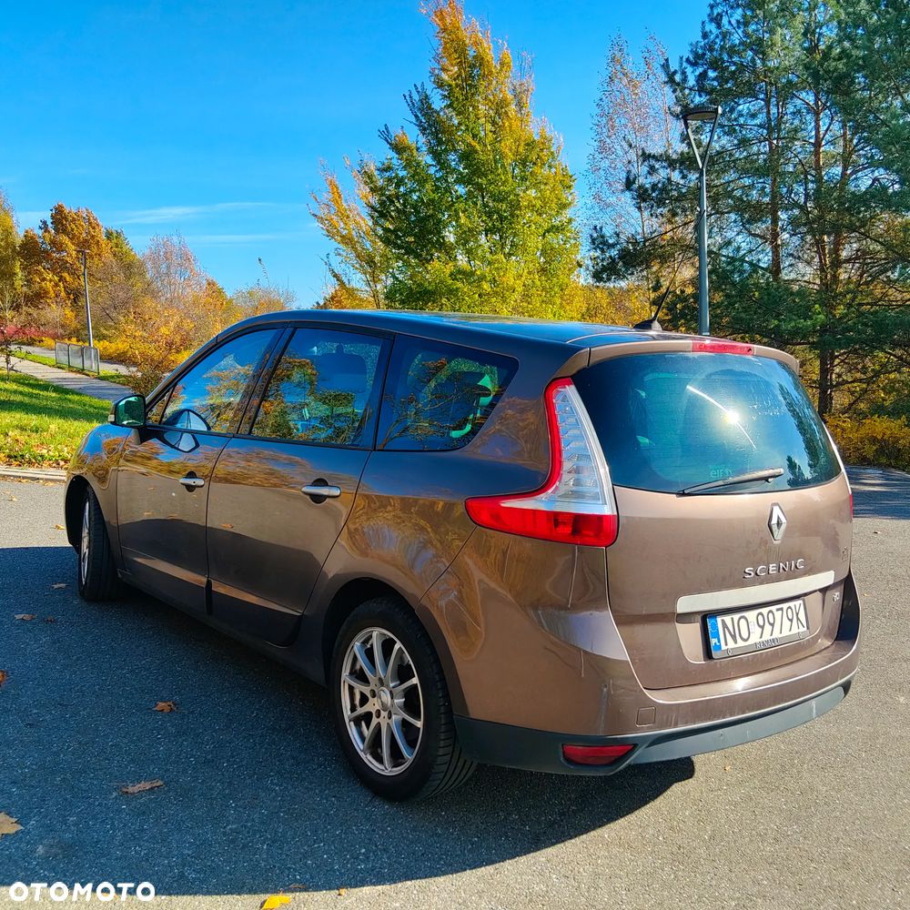 Renault Grand Scenic 2009 photo 2