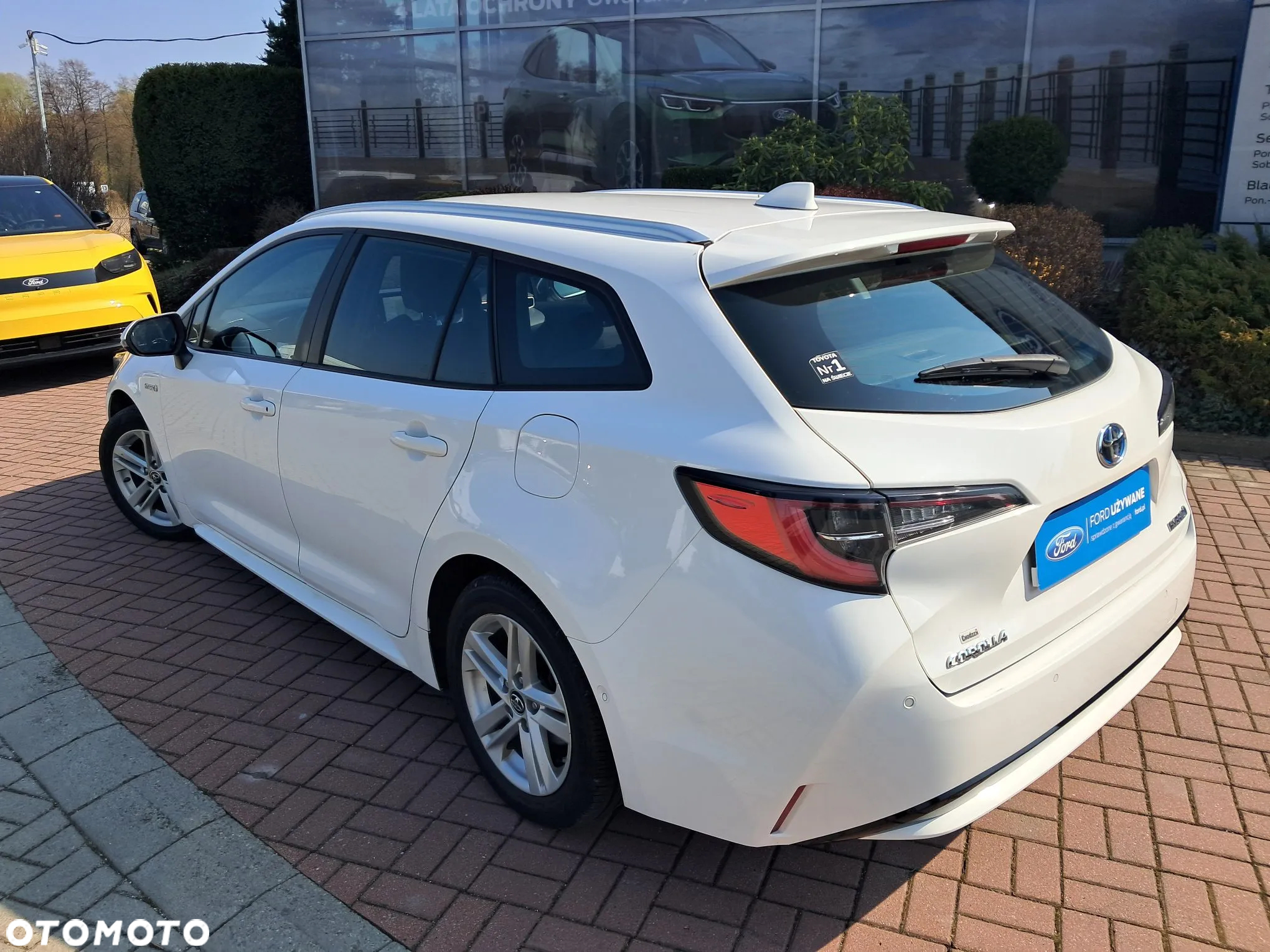 Toyota Corolla 1.8 Hybrid Comfort - 9